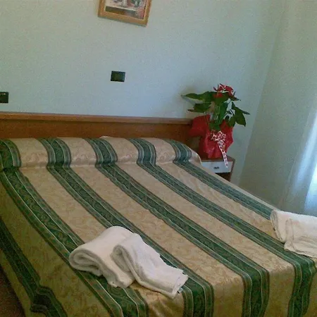 Ave Otel